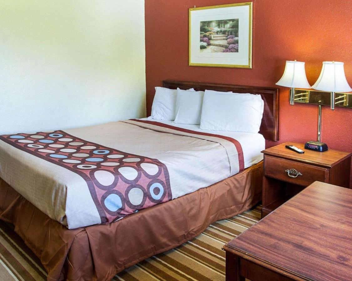 Rodeway Inn Florence - Cincinnati South Екстер'єр фото